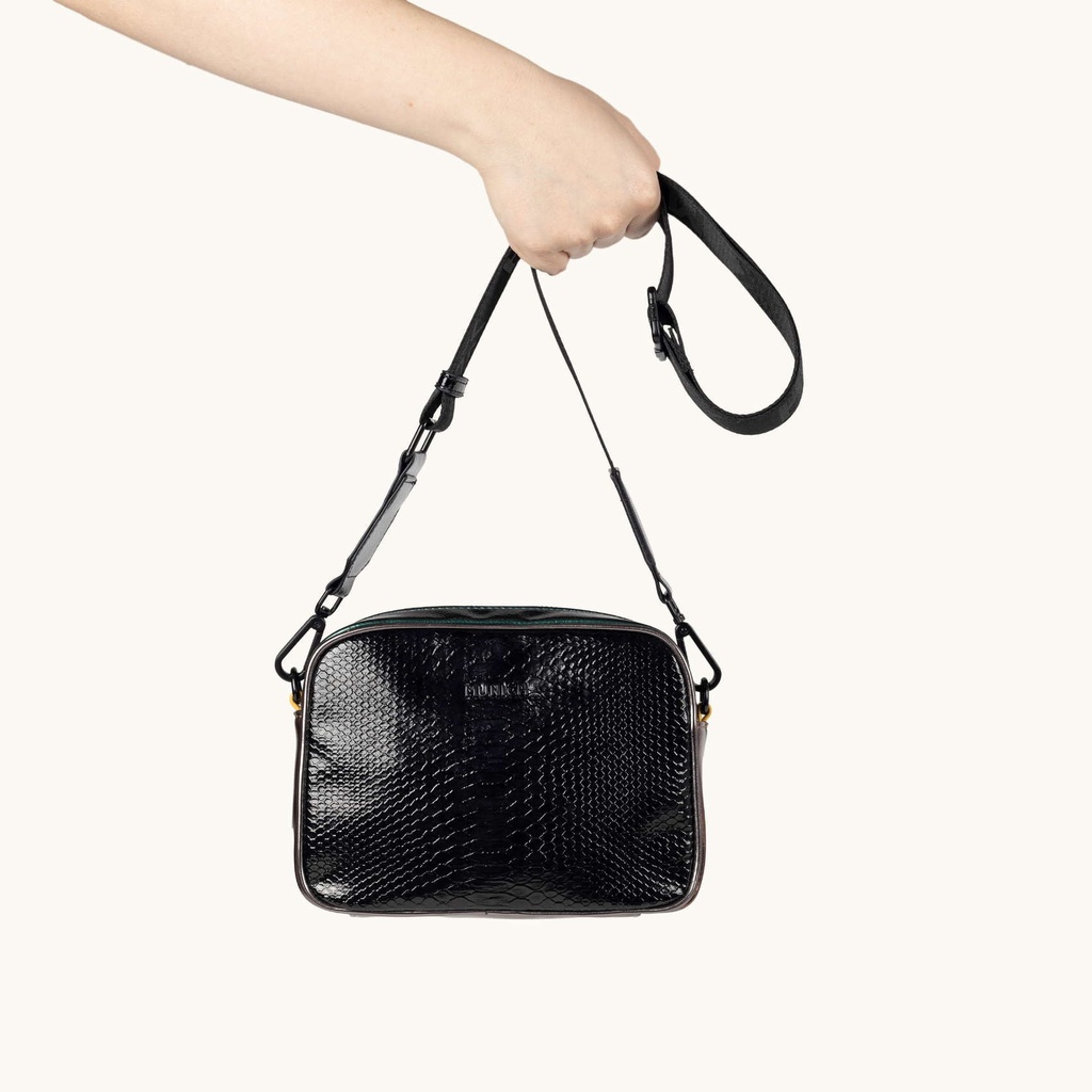 BLOCK FUN FW25 CROSSBODY CAMERA C/PARTY (6)