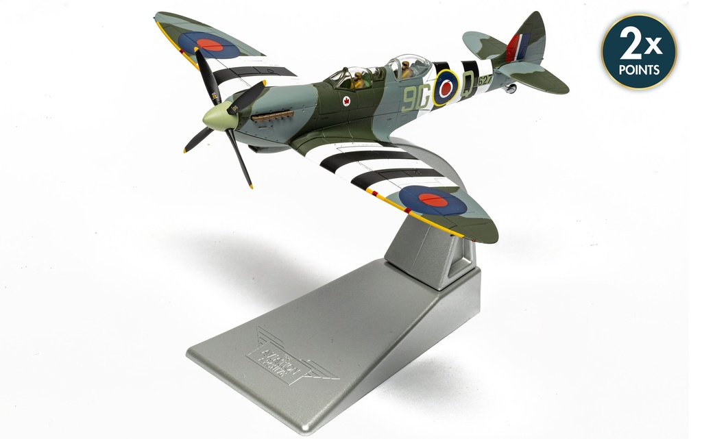 Supermarine Spitfire T9 - MJ627 - Biggin Hill Heritage Hangar