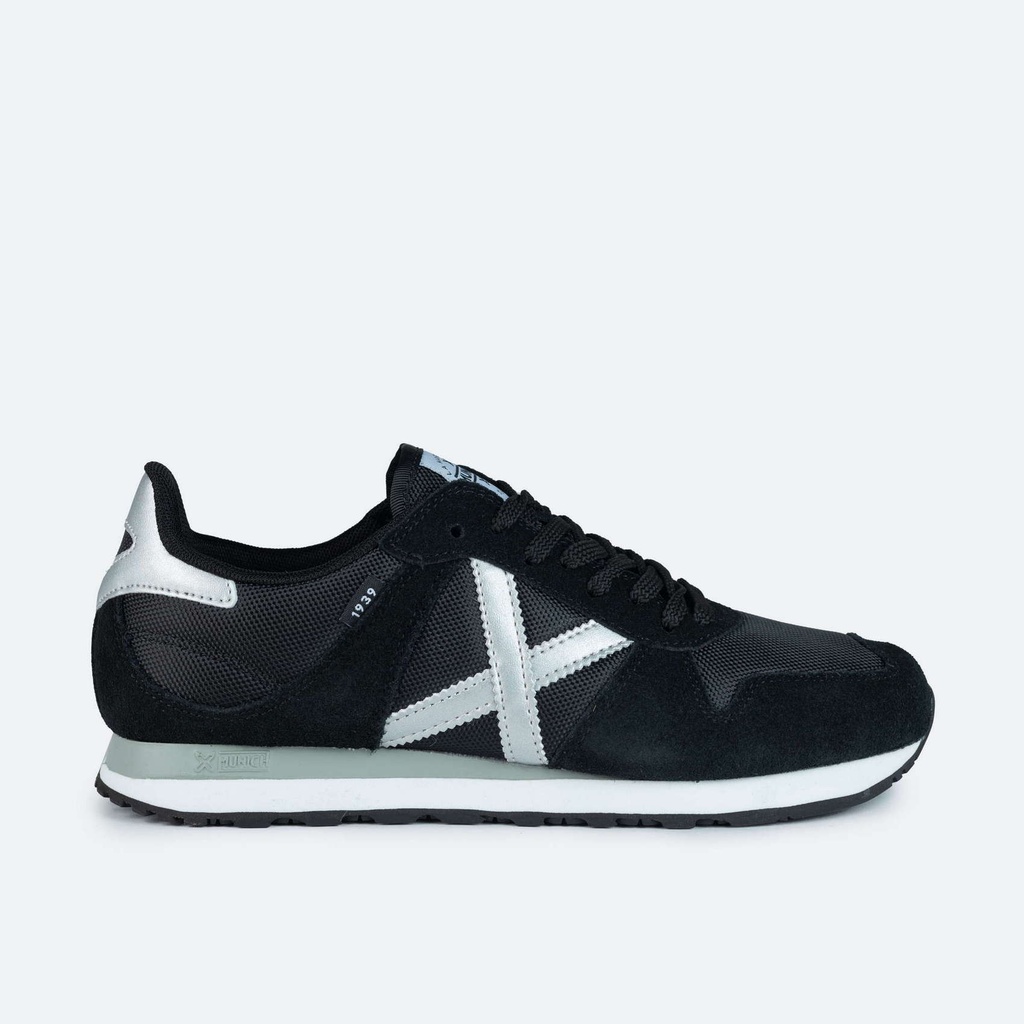 [8434521808036-39] MUNICH MASSANA 432 Retro Running trainers Black and Silver (39)