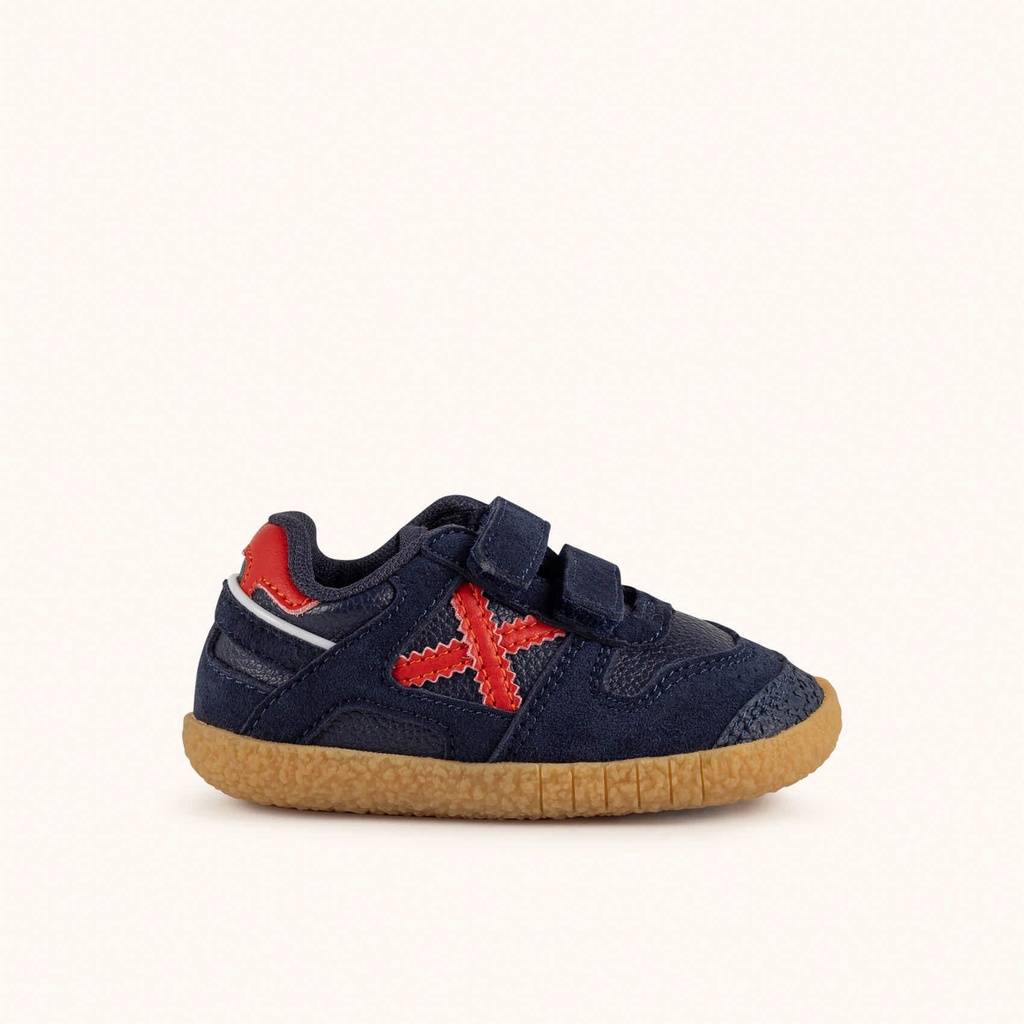 [8445648773992-18] MUNICH BABY GOAL W 37 Classic and flat kids' trainers in navy blue and red with velcro closure (18)