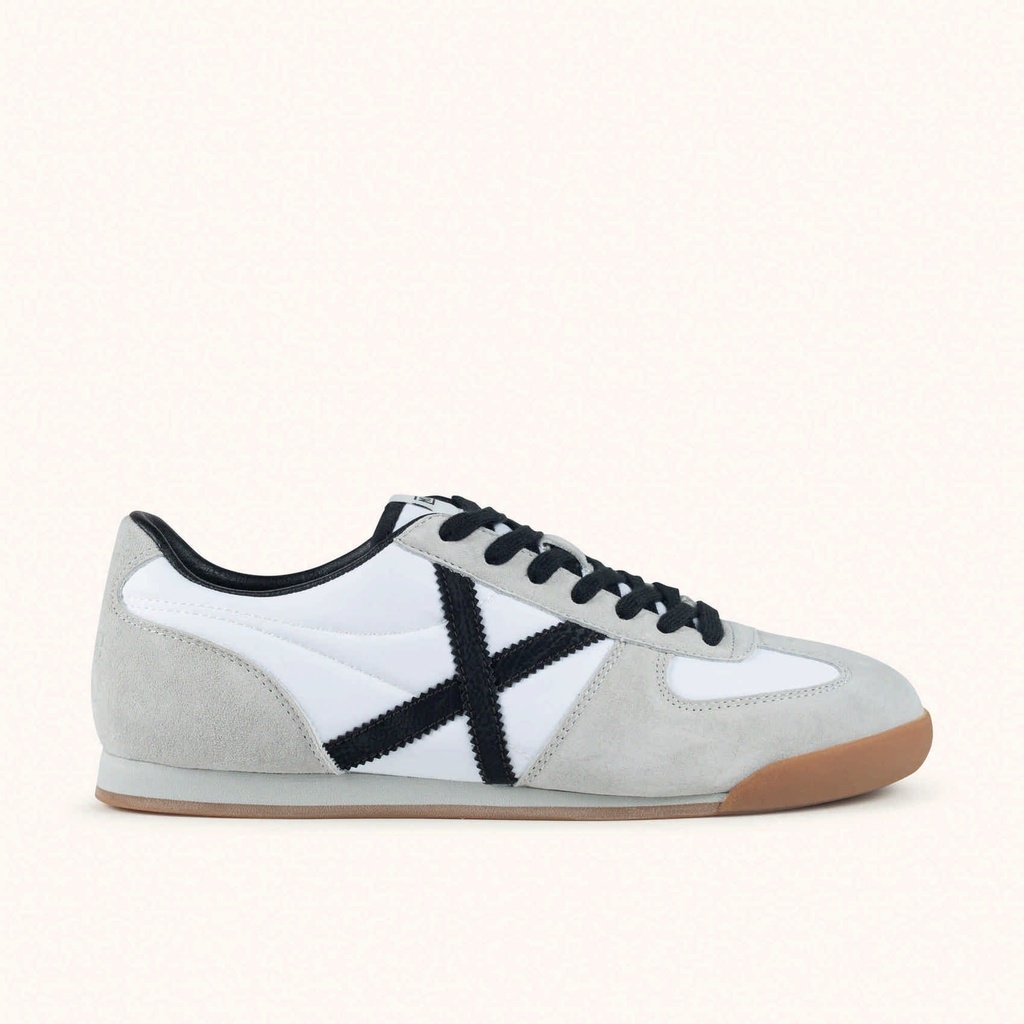 [8445648759101-39] MUNICH STEREO 010 Sneakers with character silhouette and retro touches White, Grey and Black (39)