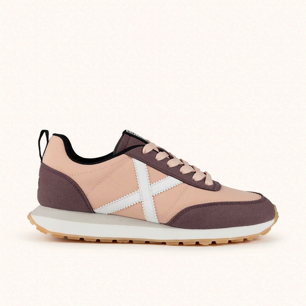MUNICH RUSH WMN 16 Retro Running Sneakers Pink, Mauve and White