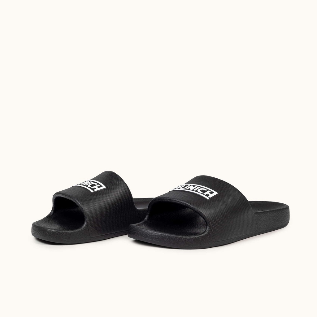 [8838030-36] 8838030 MUNICH TABAR KID 30 (36)