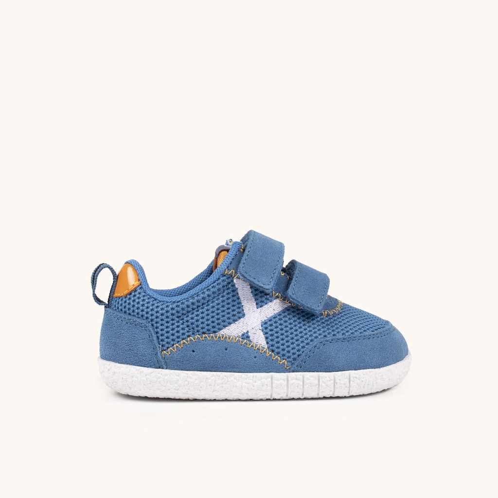[8028023-28] MUNICH BABY KODA W 23 Zapatilla Deportiva de BebÃ© con Doble Velcro y Suela de Goma (28)