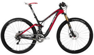 Lynx 4.8 29 9.7 Carbon